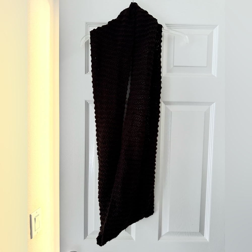 🔴 Handmade Dark Brown Infinity Scarf